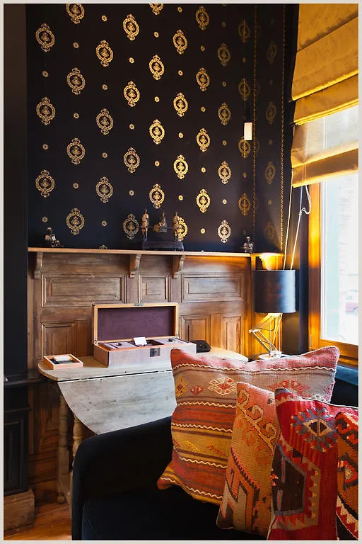 ***  Hotel Le Tissu Antwerp Belgium