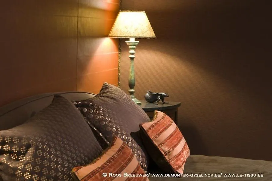 ***  Hotel Le Tissu Amberes Bélgica